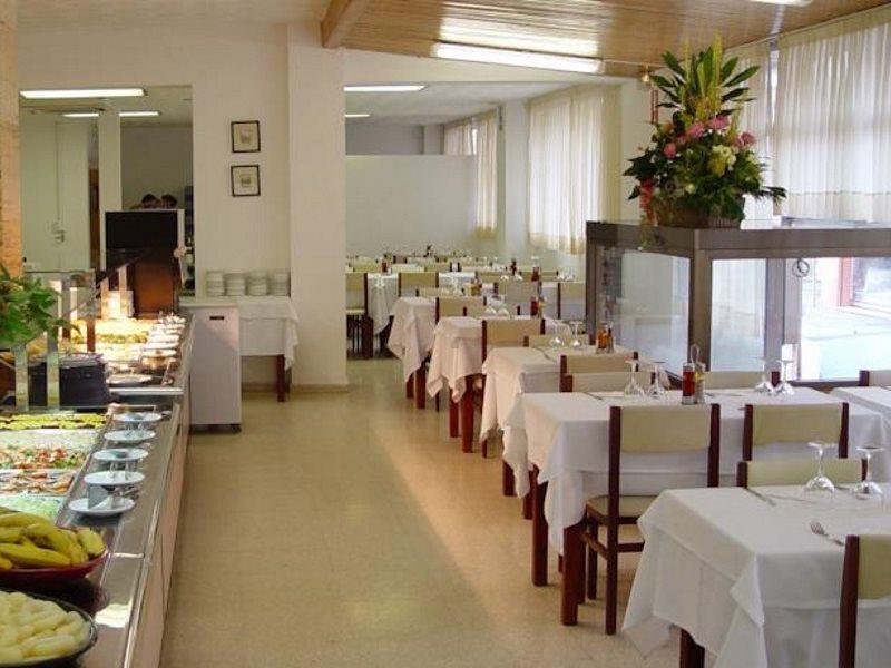 פינדה דה מר Hotel Checkin Montpalau מראה חיצוני תמונה