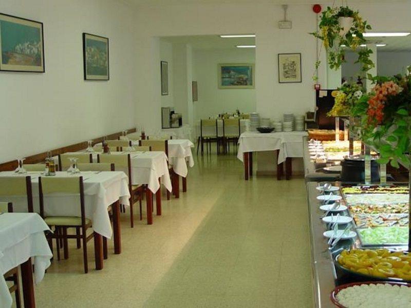 פינדה דה מר Hotel Checkin Montpalau מראה חיצוני תמונה