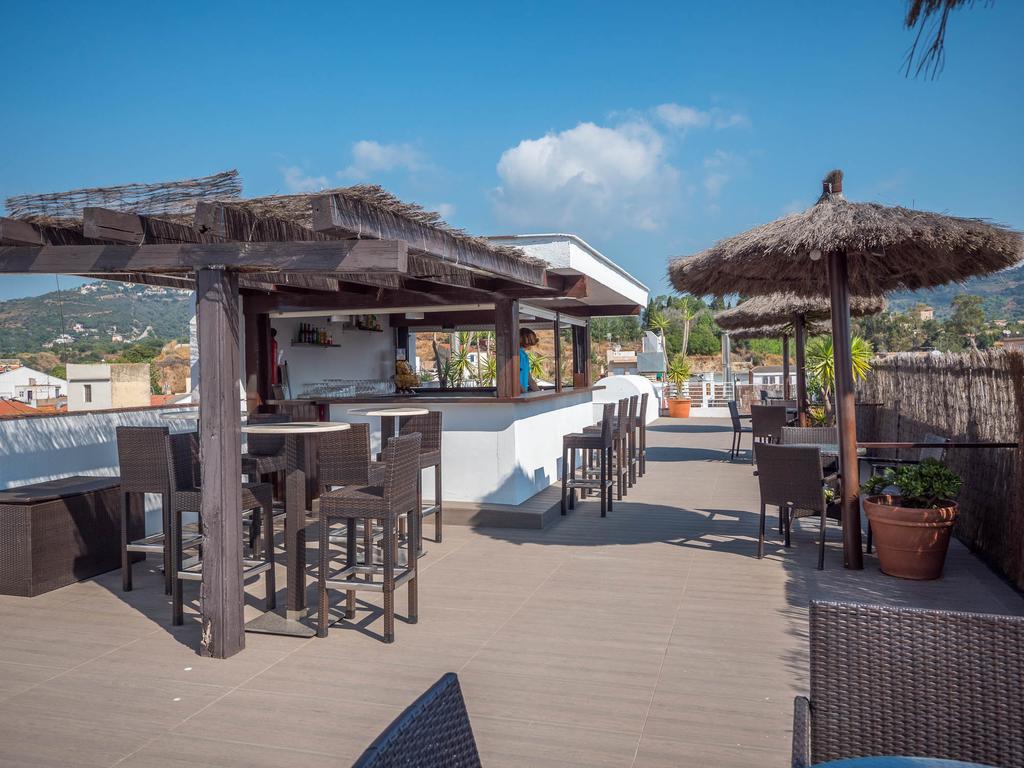 פינדה דה מר Hotel Checkin Montpalau מראה חיצוני תמונה